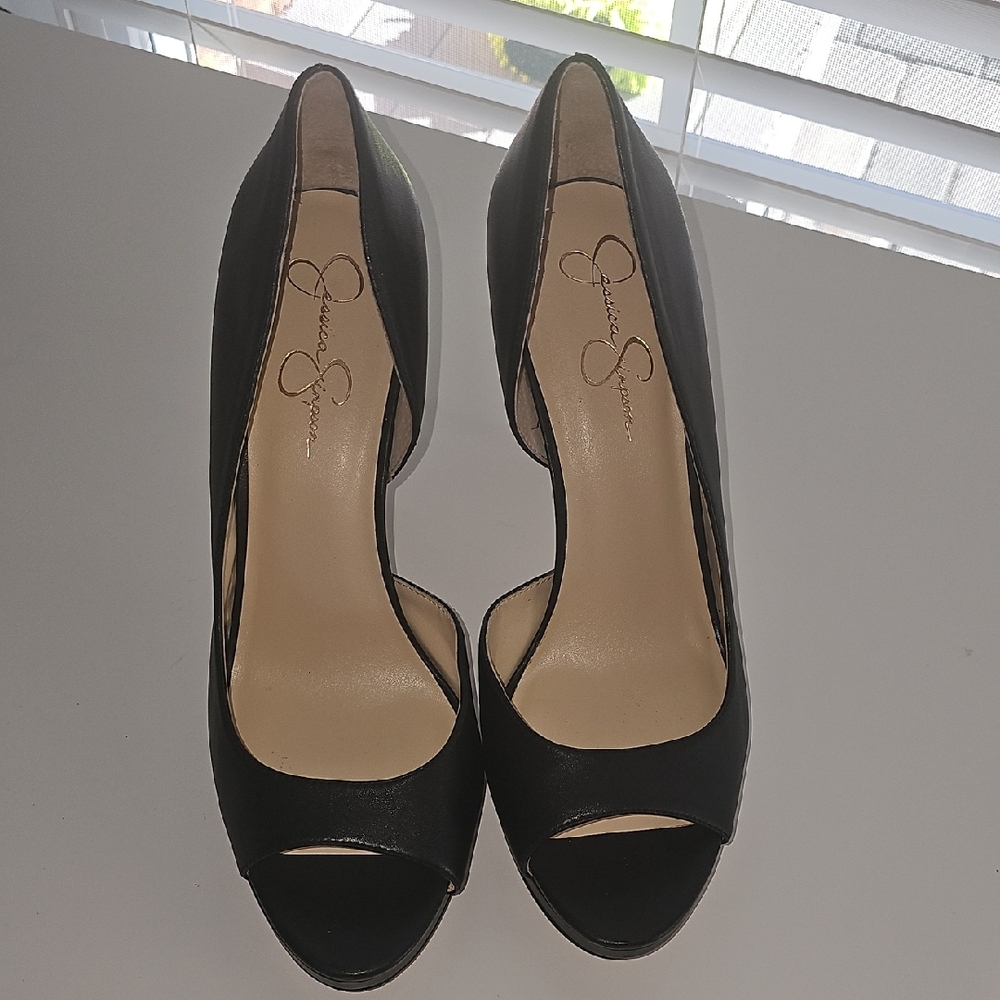 Jessica Simpson Black Peep-Toe Heels
